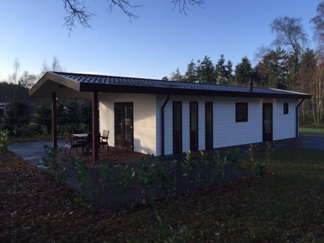 Hotel Restaurant Nederheide Milheeze Exterior photo